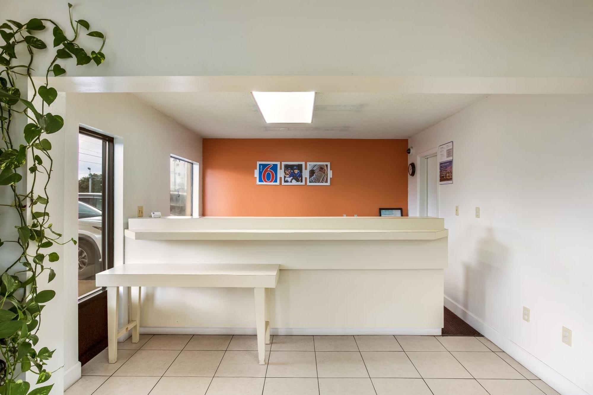Motel 6-Macclenny, FL Eksteriør billede