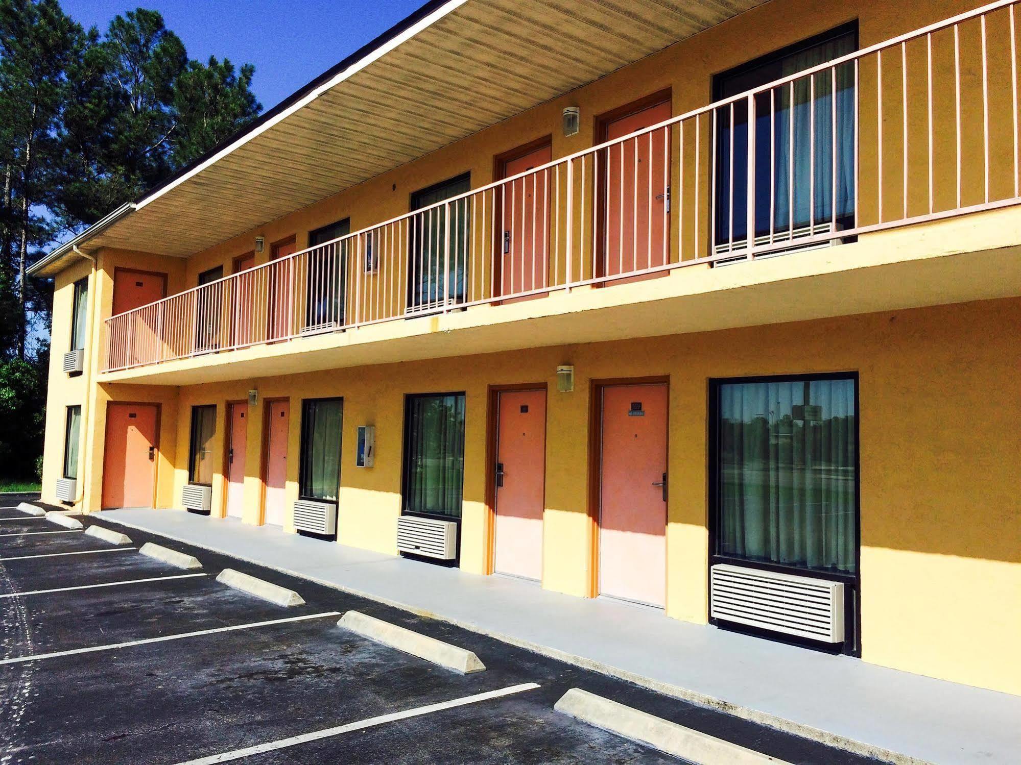 Motel 6-Macclenny, FL Eksteriør billede