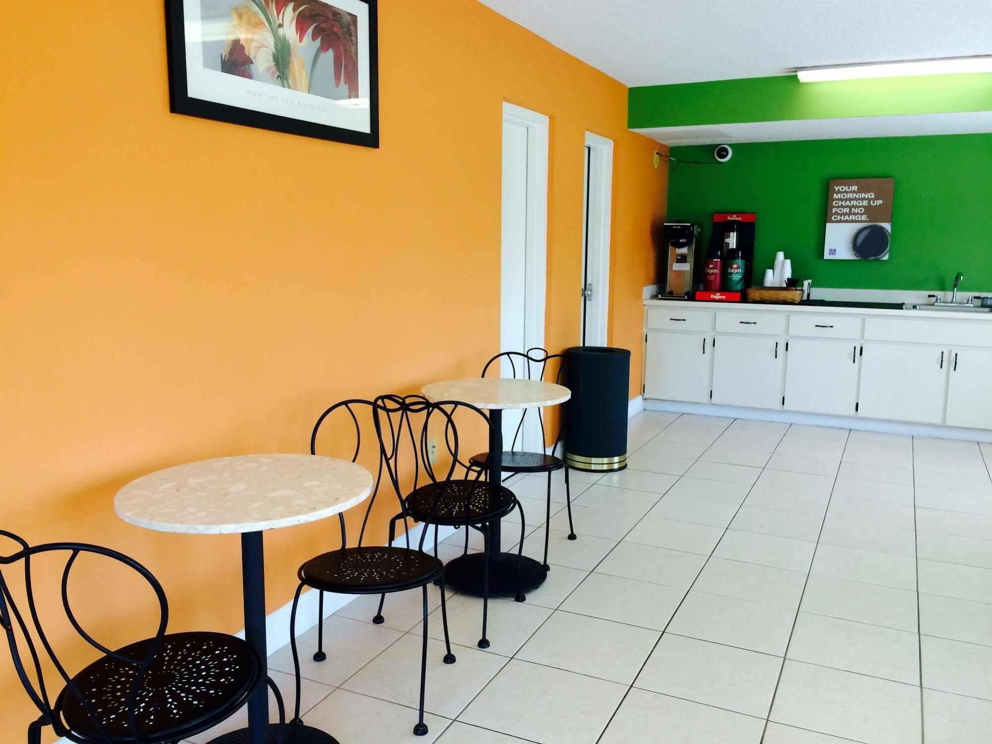 Motel 6-Macclenny, FL Eksteriør billede